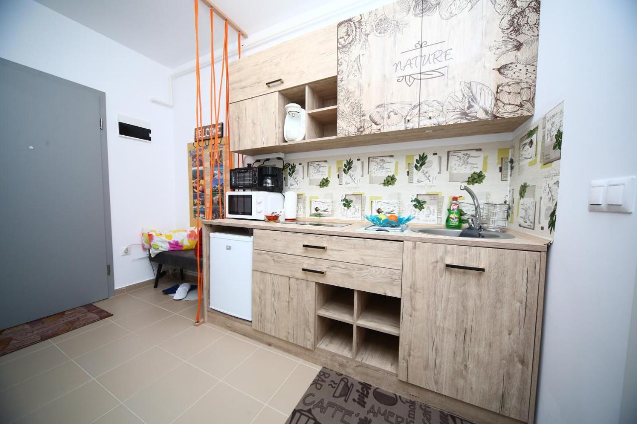 B&M Apartment Брашов Екстер'єр фото