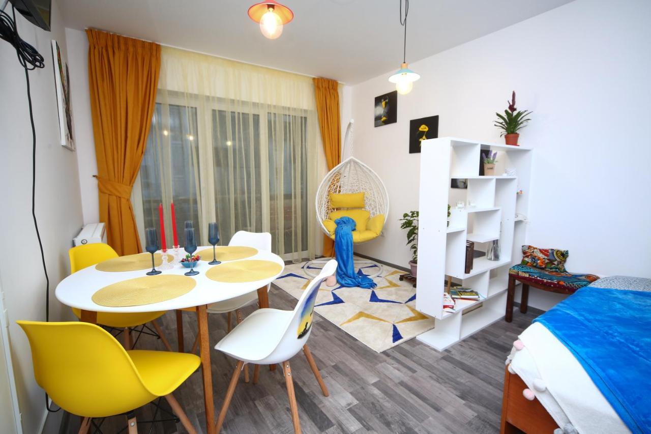 B&M Apartment Брашов Екстер'єр фото