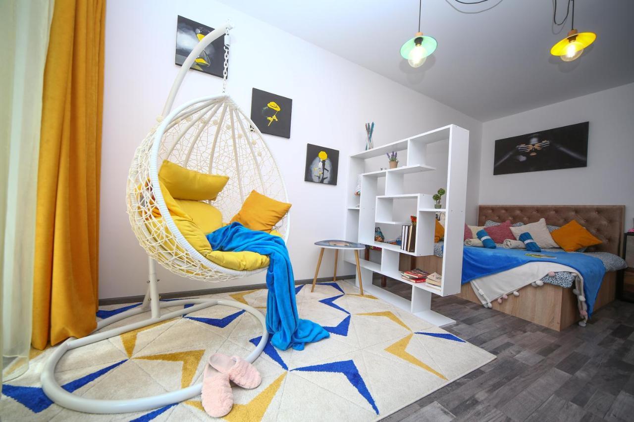 B&M Apartment Брашов Екстер'єр фото