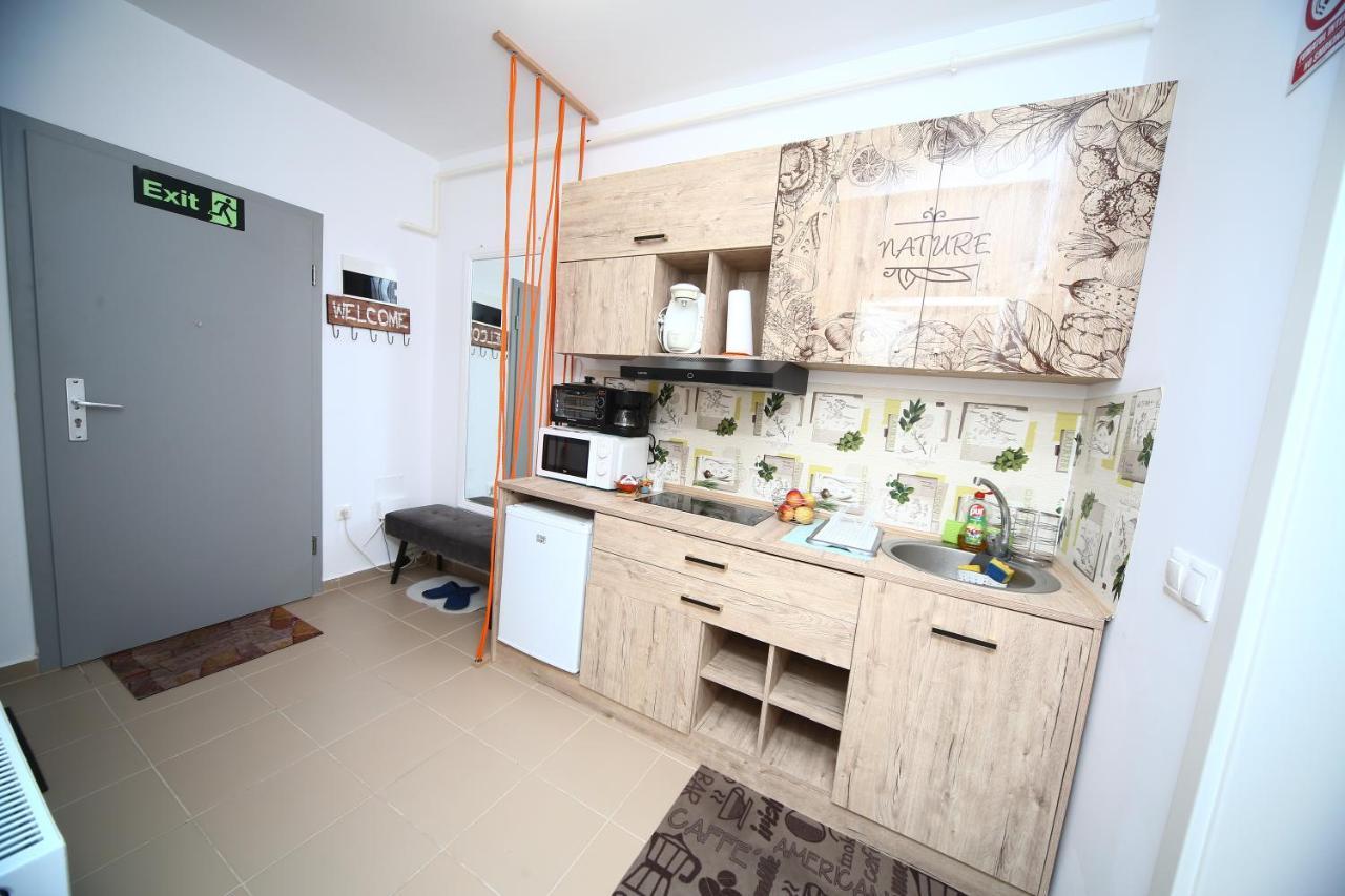 B&M Apartment Брашов Екстер'єр фото