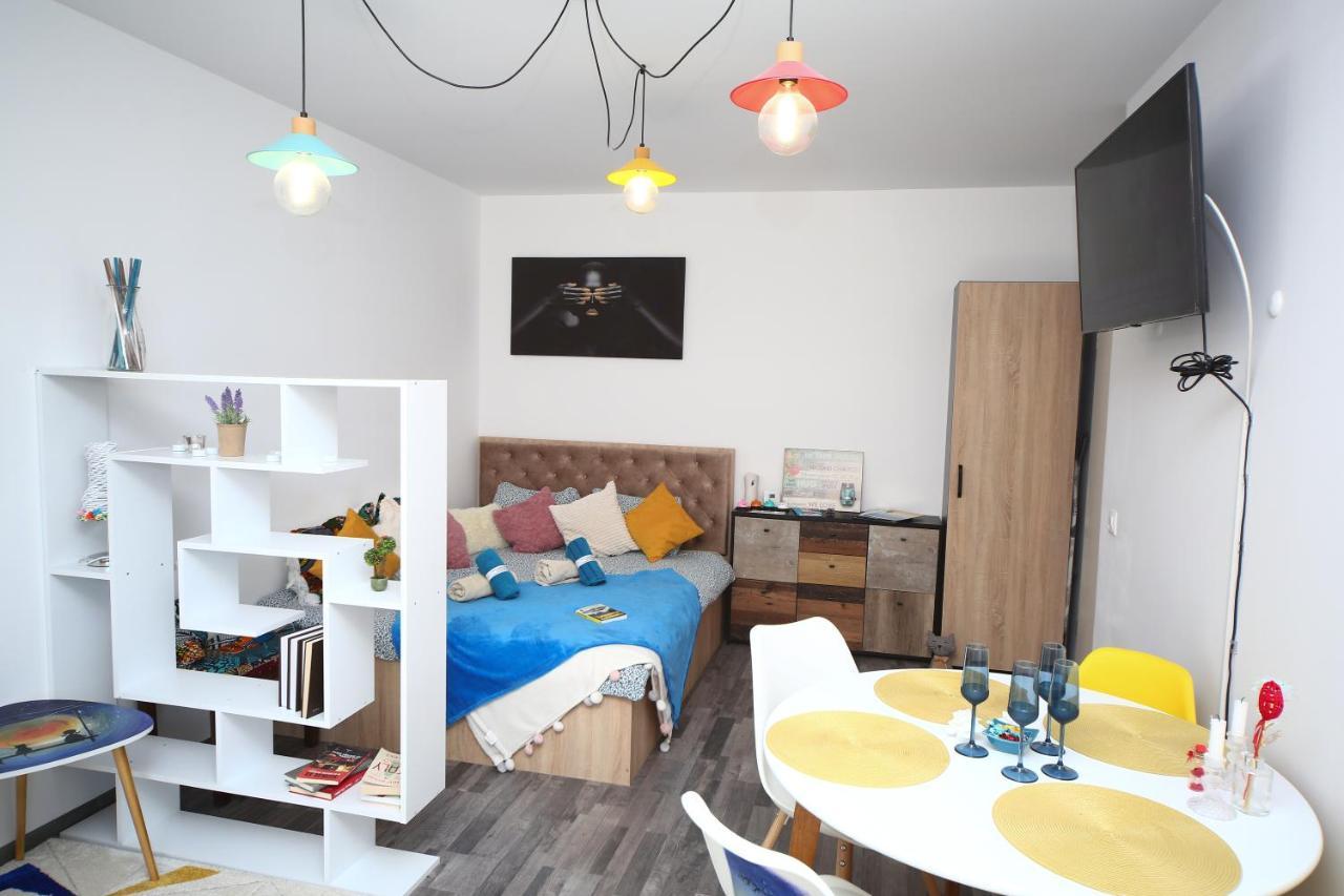 B&M Apartment Брашов Екстер'єр фото