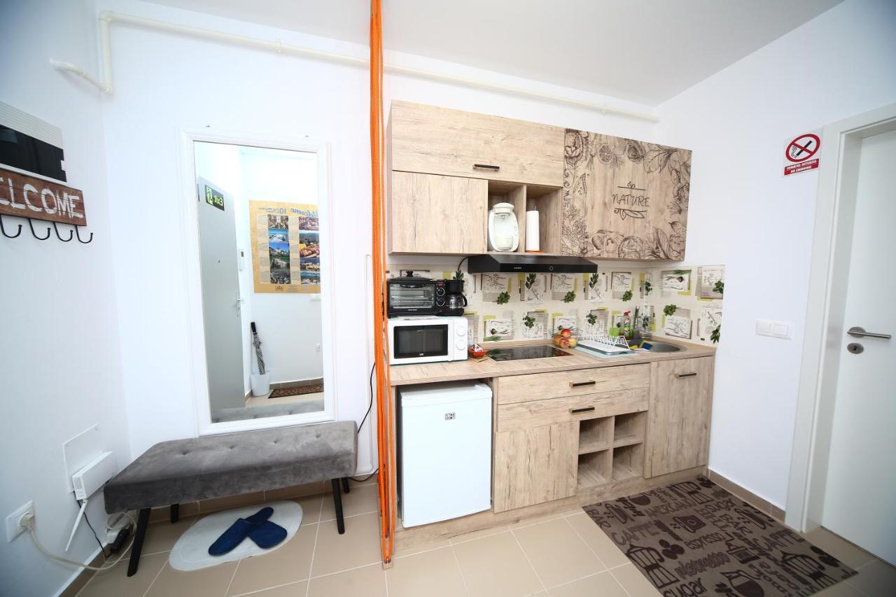 B&M Apartment Брашов Екстер'єр фото
