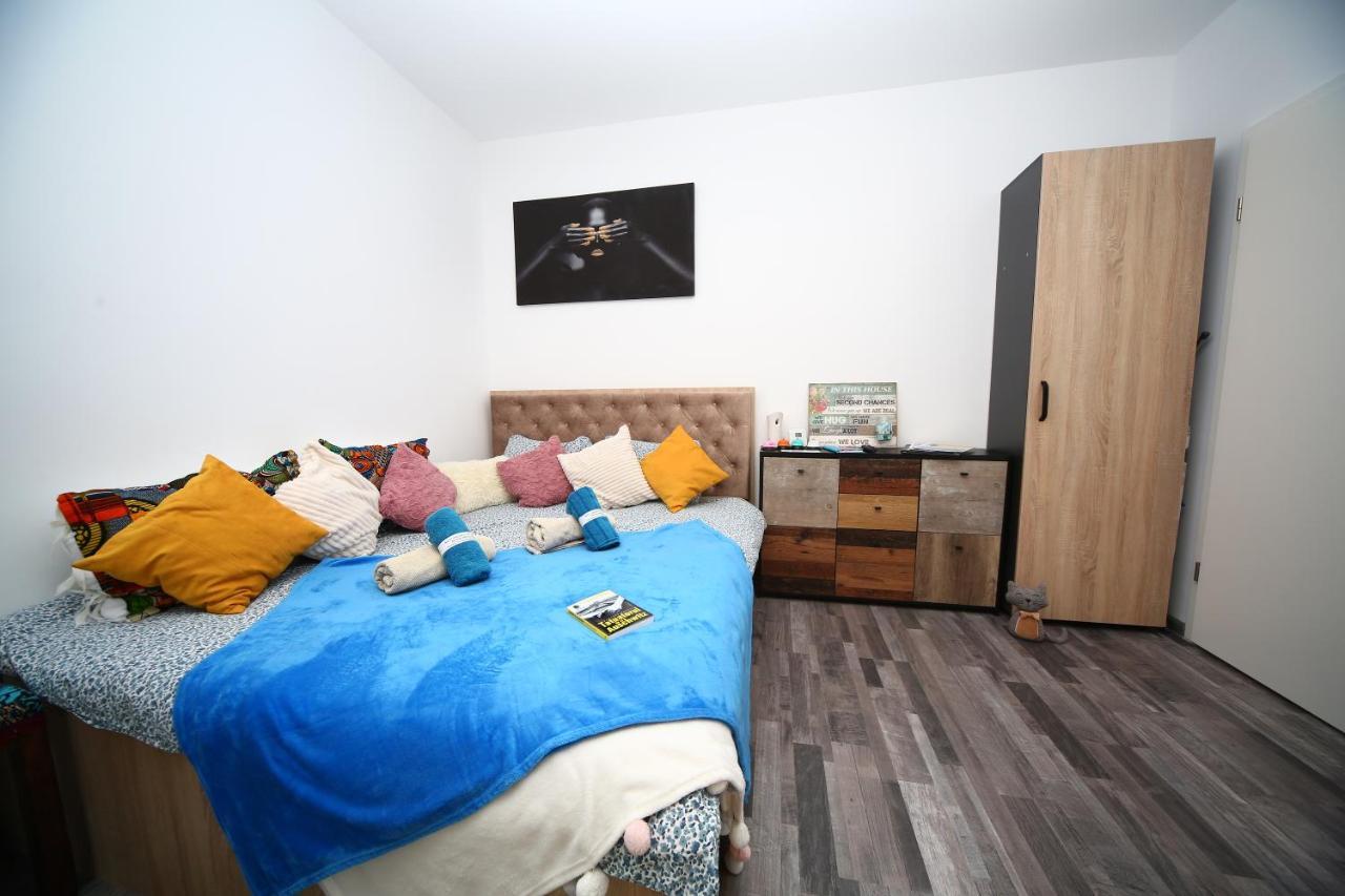B&M Apartment Брашов Екстер'єр фото
